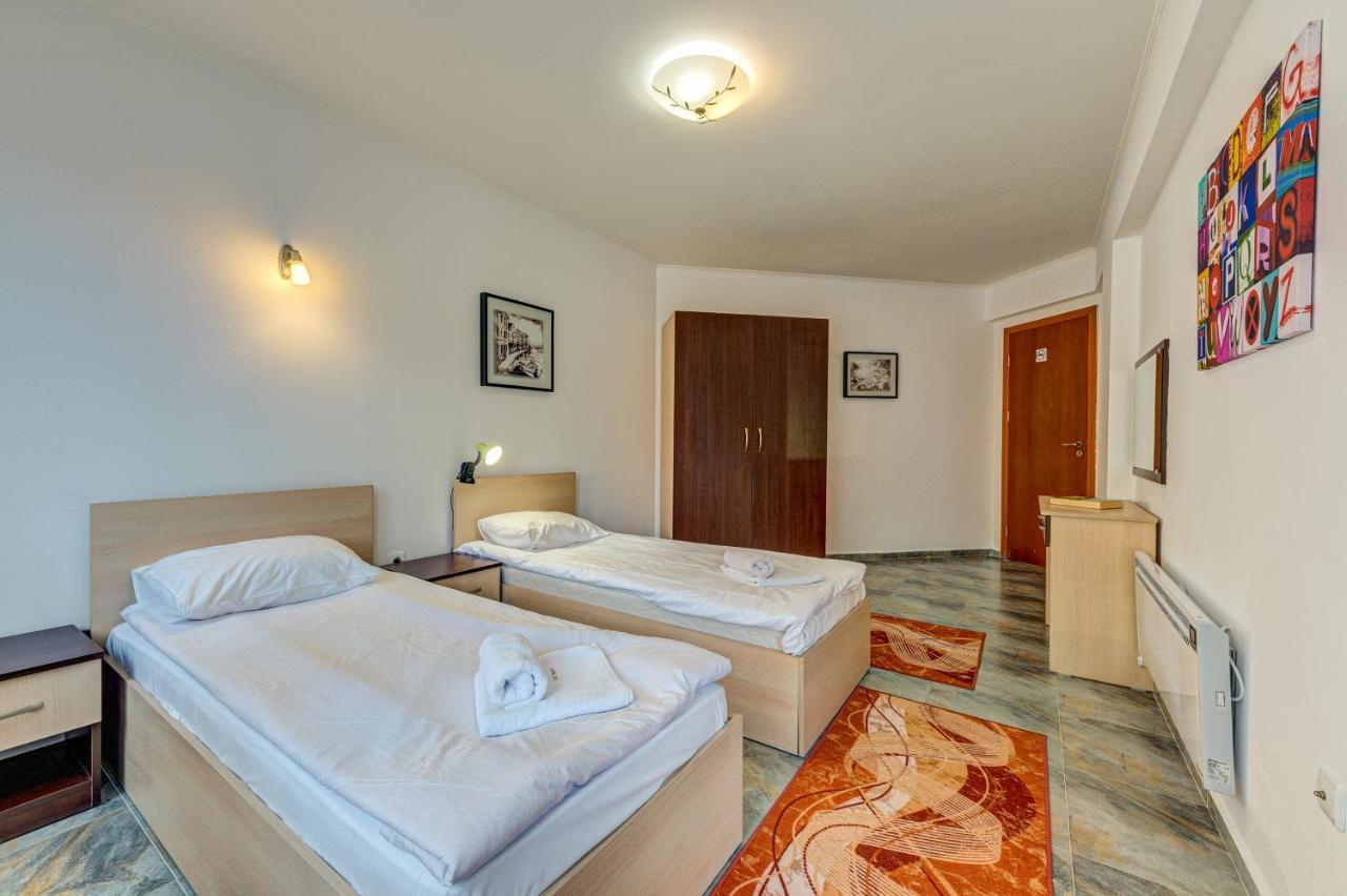 Bright And Spacious 2-Bdr Apartment With Balcony By Flat Mаnager Pamporovo Exterior foto
